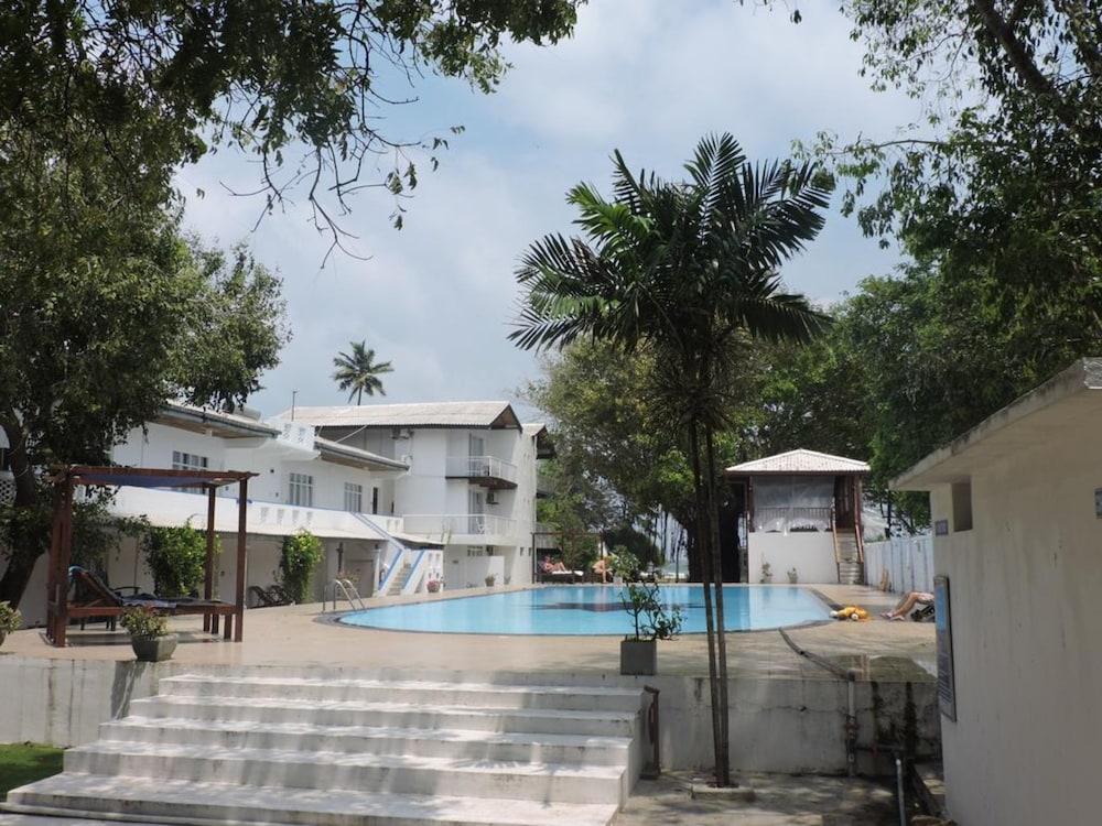 Pigeon Island Beach Resort And Spa Nilaveli Eksteriør billede